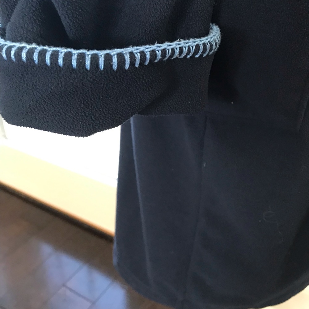 Lands End Kids Robe - Picture 3 of 8